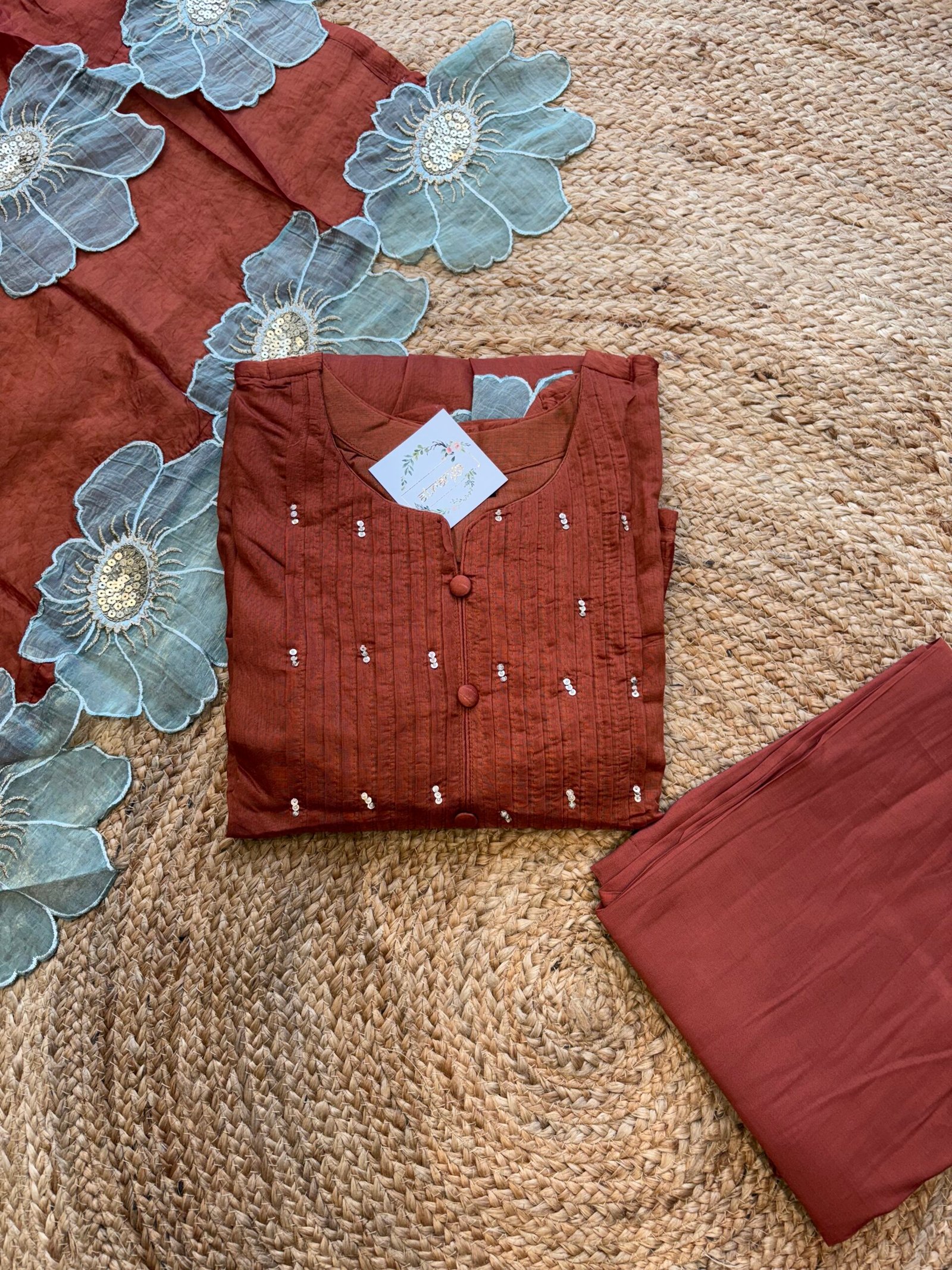 25AE59E5-C7CD-44A4-9145-935E234BBD7B