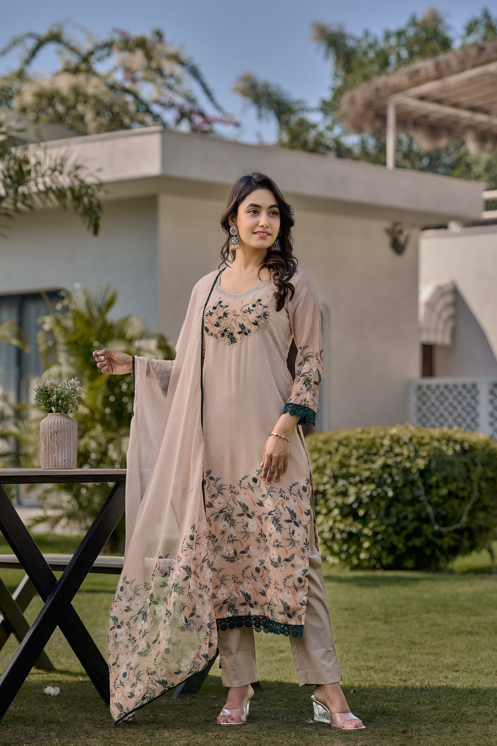 E00AF711-FCD2-417D-800B-226AC500DA53